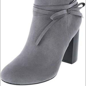 🧚🏼Christian Siriano gray ankle boots🧚🏼